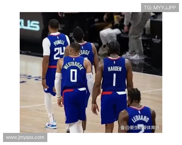 快船若夺冠恐将遭遇更严重的黑粉攻击,赛季表现引发争议 快船若夺冠恐将遭遇更严重的黑粉攻击,赛季表现引发争议